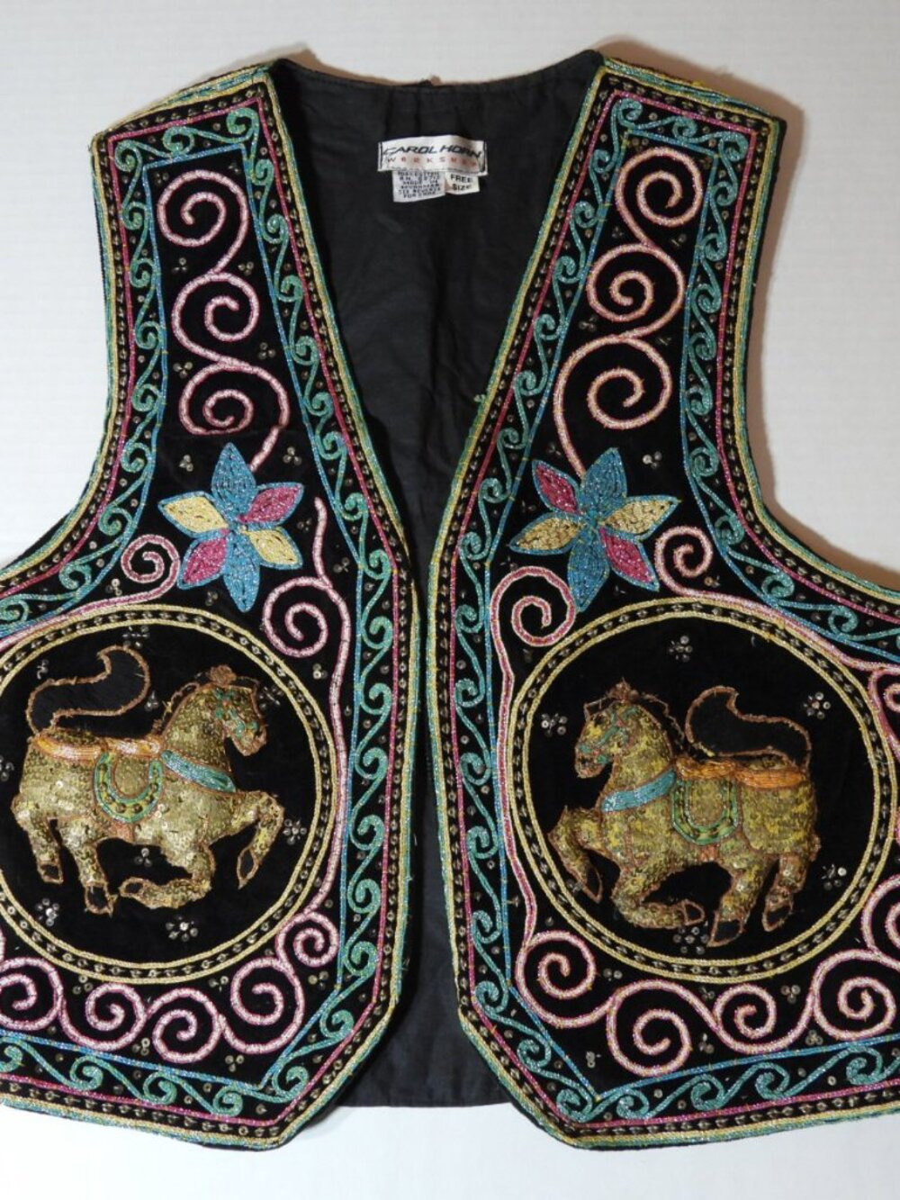 VINTAGE CAROL HORN WORKSHOP EMBROIDERED HORSE'S FOLK ART THEME VEST FREE SIZE